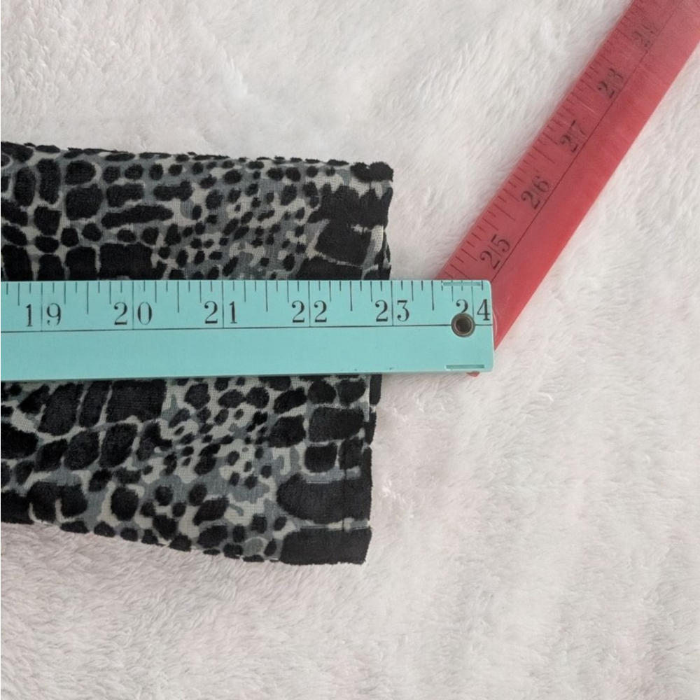Scully Velvet Black Grey Animal Print Button Down Shirt - Small - Picture 8 of 9